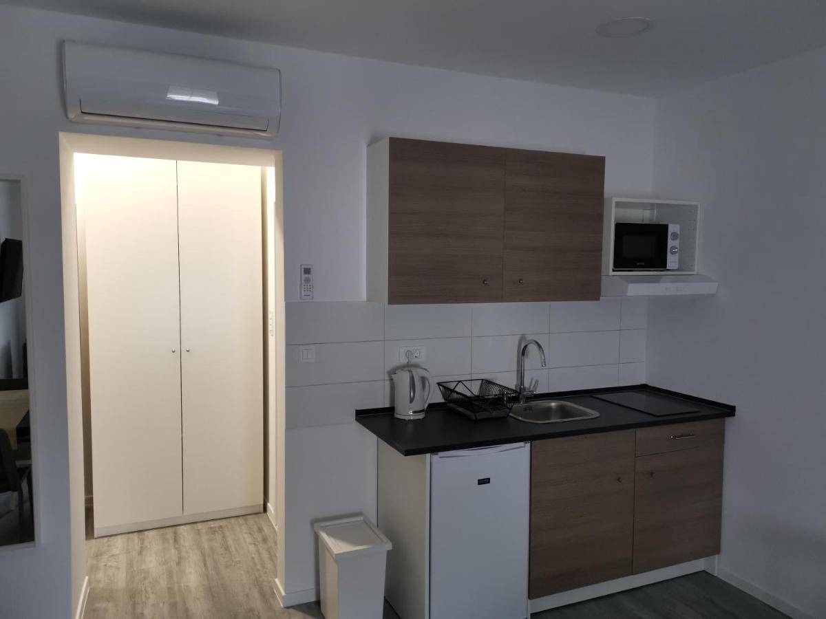 Apartmani Karlo 자그레브 외부 사진