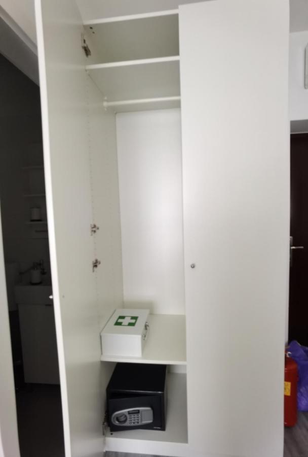 Apartmani Karlo 자그레브 외부 사진