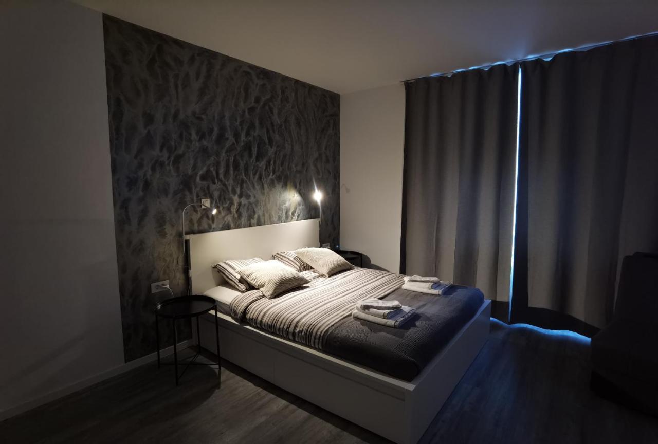 Apartmani Karlo 자그레브 외부 사진