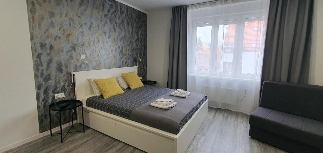 Apartmani Karlo 자그레브 외부 사진