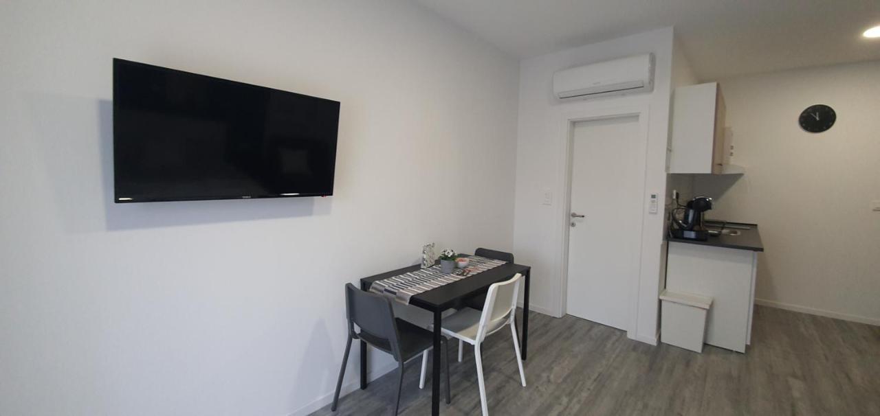 Apartmani Karlo 자그레브 외부 사진