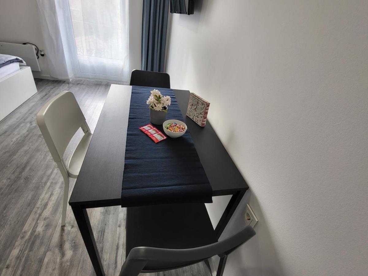 Apartmani Karlo 자그레브 외부 사진