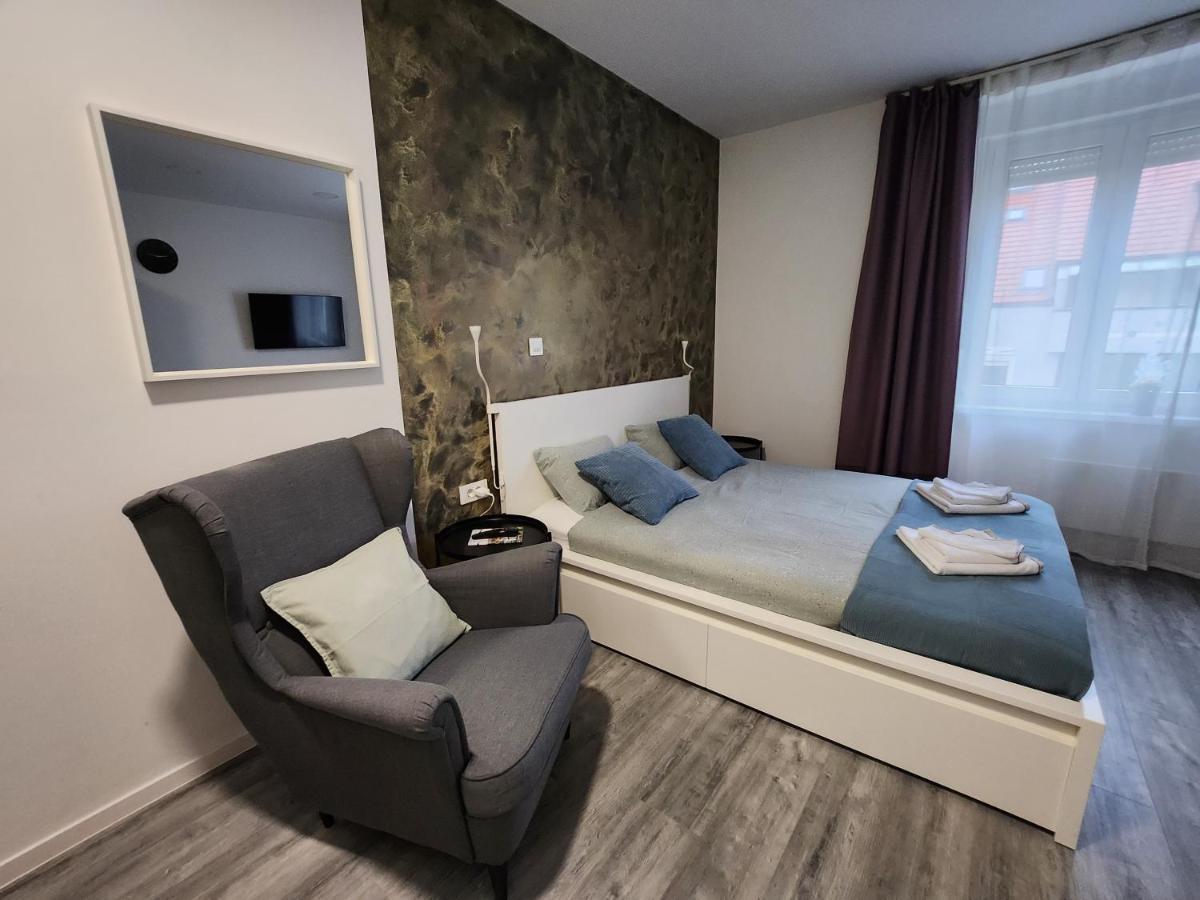 Apartmani Karlo 자그레브 외부 사진